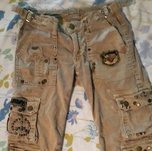 Robin's Jeans Cargo Capris.  Size 25. Great condition